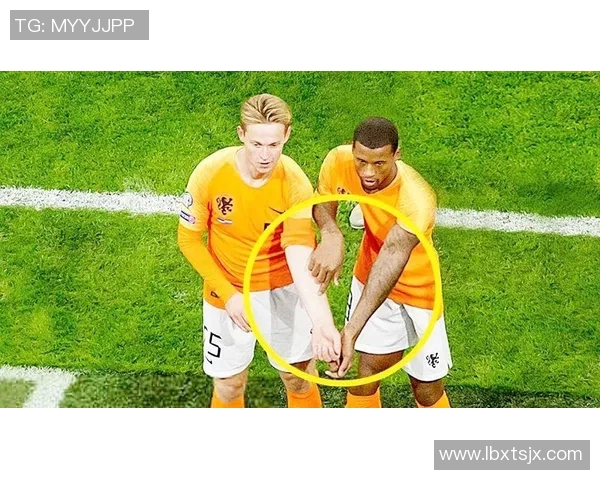 足球巨星携子共进晚餐温馨时刻展现家庭幸福生活 足球巨星携子共进晚餐温馨时刻展现家庭幸福生活