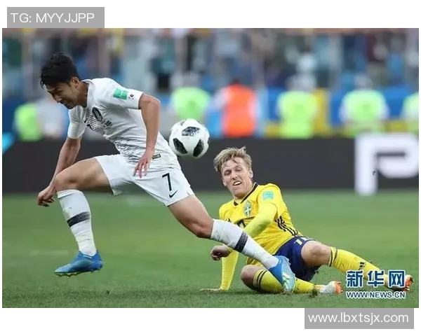 足球明星与女裁判的精彩对决展现了性别平等与体育精神的新篇章