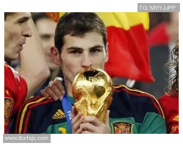 足球明星圣卡西全名揭秘传奇门将的辉煌生涯与成就分析