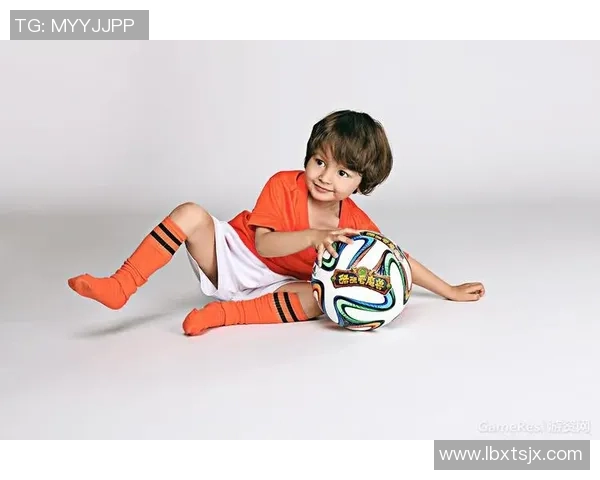 足球明星小宝贝的成长之路与梦想追逐的精彩故事