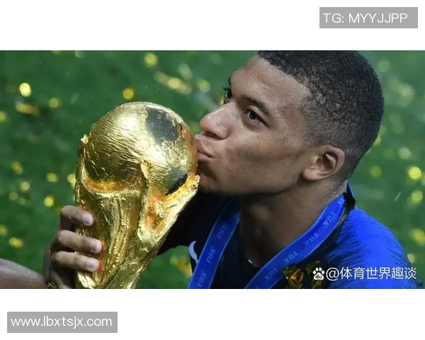 足球明星炫酷瞬间大集合引领时尚潮流的爆款图片分享