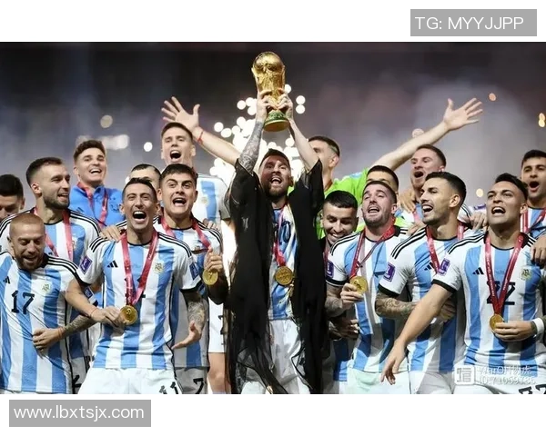 足球明星照片转场的艺术魅力与视觉冲击力探讨