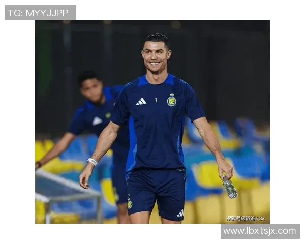 足球明星独特踢球姿势解析与技巧分享让你领略足球魅力