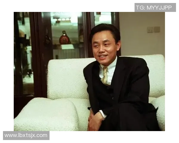 足球明星的财富之路揭秘：他们究竟赚了多少钱和如何积累财富