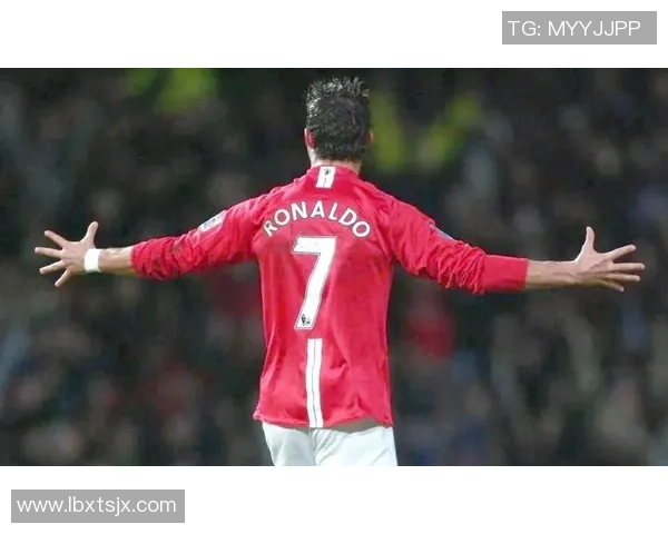 足球明星的辉煌历程与传奇瞬间探秘之旅